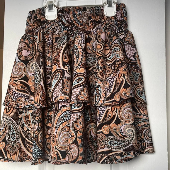 4/$25 SHEIN Paisley Print Tiered Mini Skirt Women’s XS Smocked Elastic Waistband - Picture 7 of 10